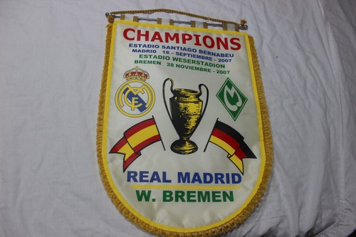 Large pennant champions league - large,