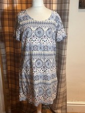 Lazy Jacks Women's Size 16 Lined Dress Short Sleeve Knee Length