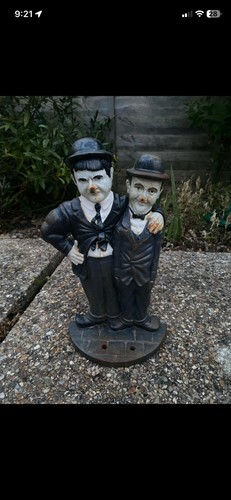 Laurel hardy metal garden - metal,