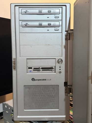 Big hefty retro computer - big,