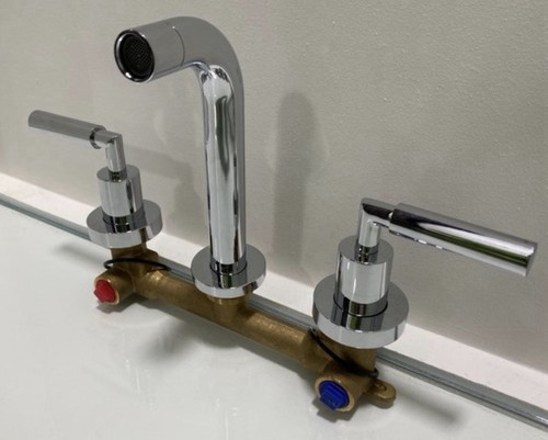 Wall mounted hole basin - wall, 3