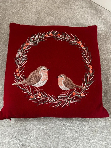 Laura ashley christmas - laura,
