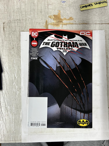 Batman catwoman the gotham - /,