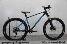 2017 Large Giant Fathom