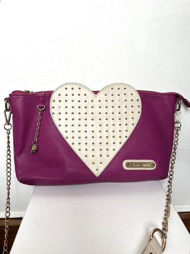 Anna smith pink stud - pink, heart