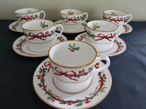 Royal worcester holly - x,