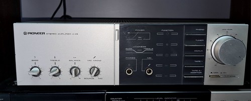 Pioneer stereo integrated - pioneer,