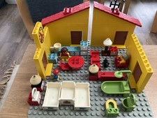 LEGO Duplo House With Walls And House Furnishings