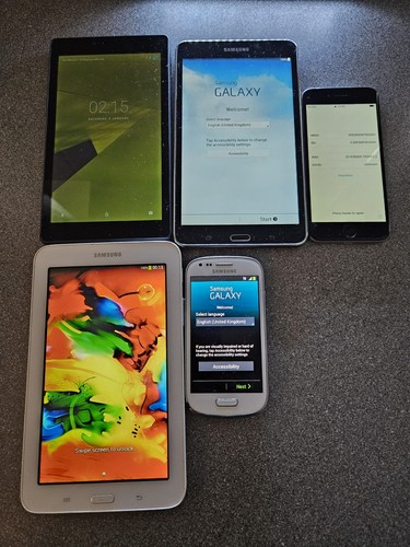 Untested apple iphone - untested,