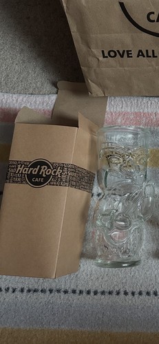 Hard rock cafe tiki - rock,