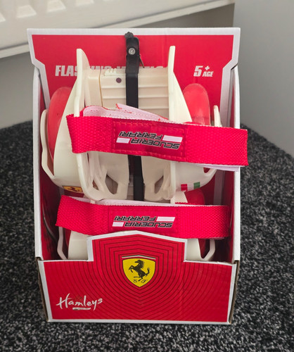 Hamleys ferrari flashing - ferrari,