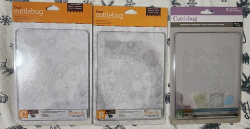 New vintage plates and c - new,