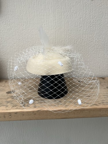 Cream pillbox hat fascinator - pillbox,