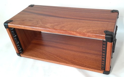 Studio rack by - 19",