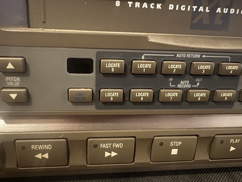Alesis adat - alesis,