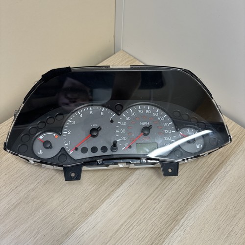 Ford focus mk1 petrol speedo - ford,