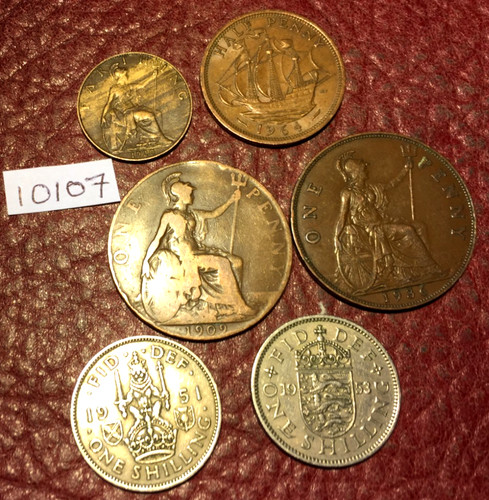 Old money x shilling - 2,