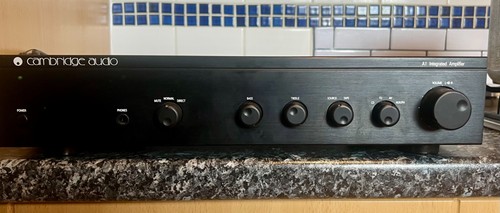 Cambridge audio stereo - audio,