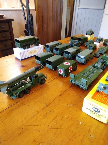 Dinky toys military vehicles - dinky,