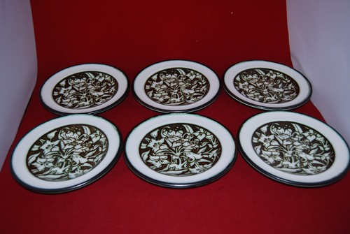 Wedgwood tiger lily - lily, side