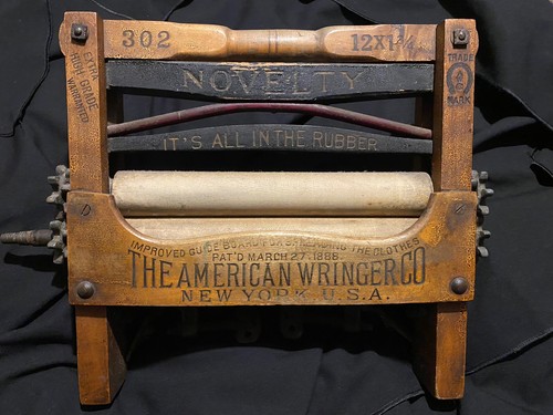 Antique horse shoe brand - antique,