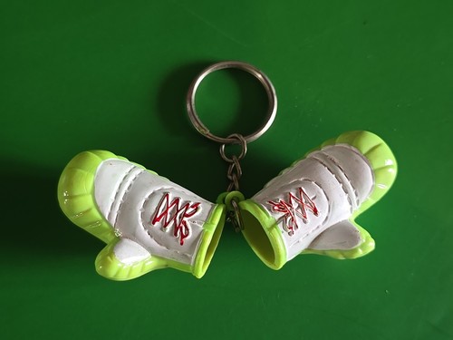 Keyring key ring vintage - keyring,