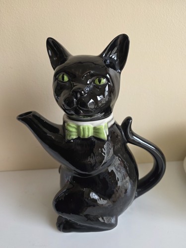Vintage tony wood - wood, cat