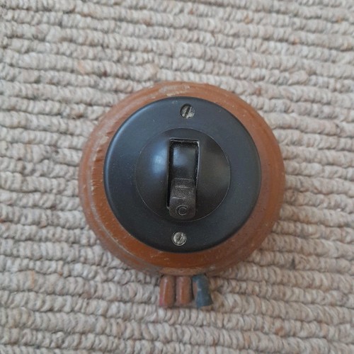 Vintage bakelite crabtree - vintage,