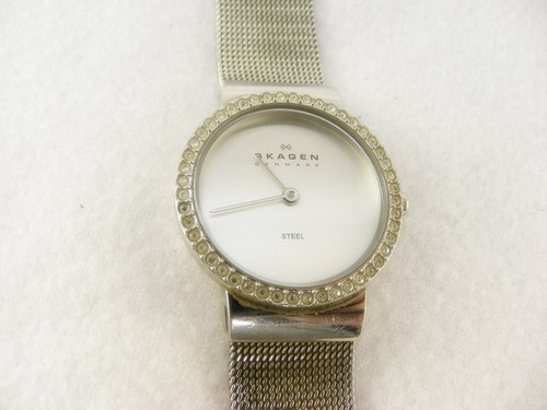 Ladies wrist watch - skagen, of