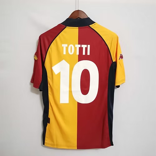 Roma 2001 retro - 2001-02, home