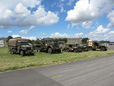 Photo 6x4 Gloucestershire Steam Extravaganza A line-up of ex-army vehicle c2013