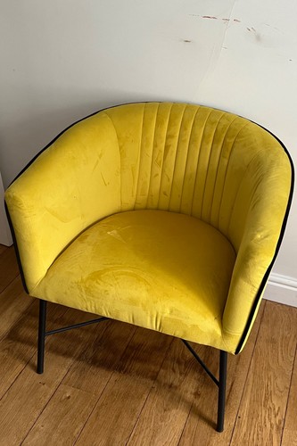 Yellow velvet accent - yellow,
