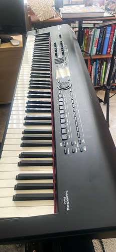 Roland 800 key digital - 88-key,