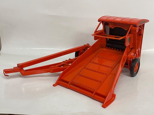 Scale ertl 1244da - 1/16,