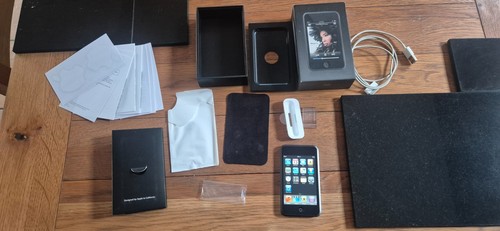 Ipod touch 1st generation - ipod,