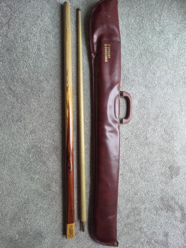 Snooker cue signed - by, steve