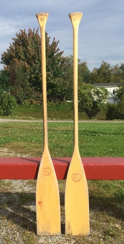 Great set wooden - paddles, 54"