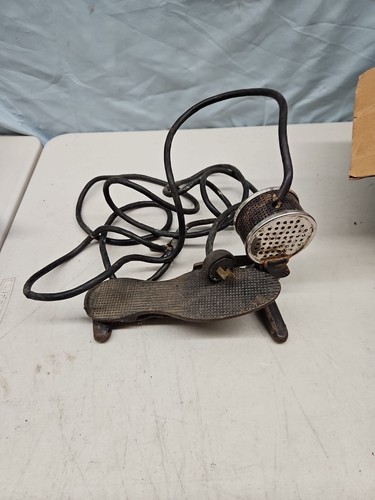 Antique cast iron - antique, foot