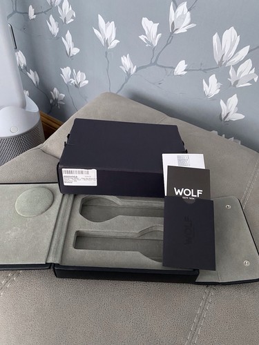 Wolf heritage watch - heritage, display