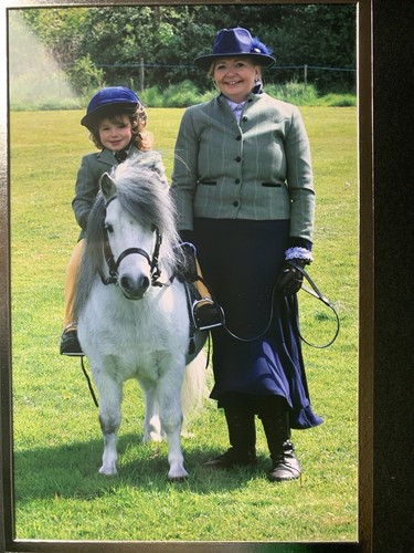Lead rein show jackets mother - lead,