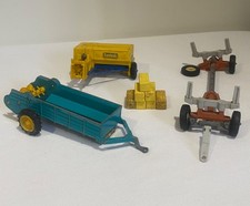 BRITAINS Manure Spreader