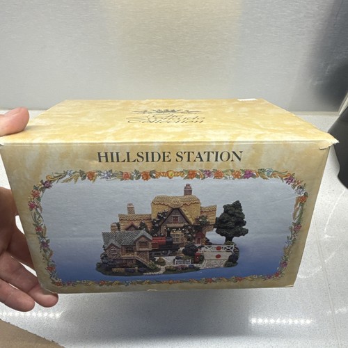 Leonardo hillside station - hillside,