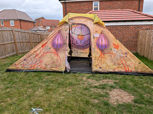 Tomorrowland 2017 easy tent - easy,