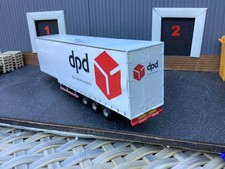 Corgi model truck 1:50 scale -