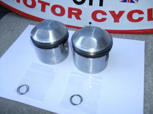 Triumph nos 650 t120 - up,
