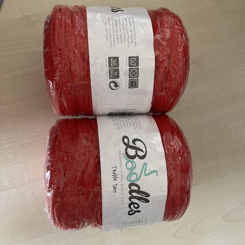 Two boodles red - red, textile