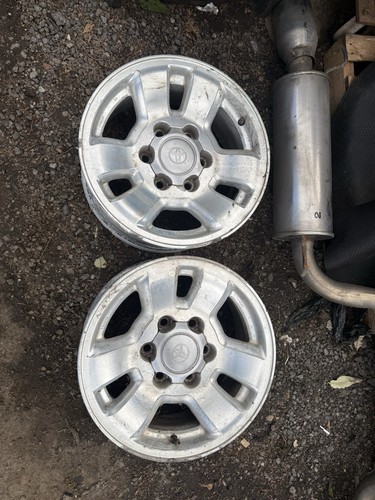 Pair toyota hilux mk5 - toyota, hilux.