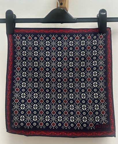 Soho scarves navy red - red, silk