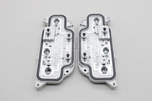 Genuine caddy 20 tail - vw, 2k