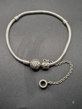 Pandora Moments North Star